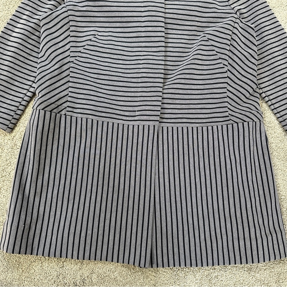 CAbi Dappled Striped Navy Gray Collarless Car Coat Jacket Blazer Academia Size L - Picture 6 of 16
